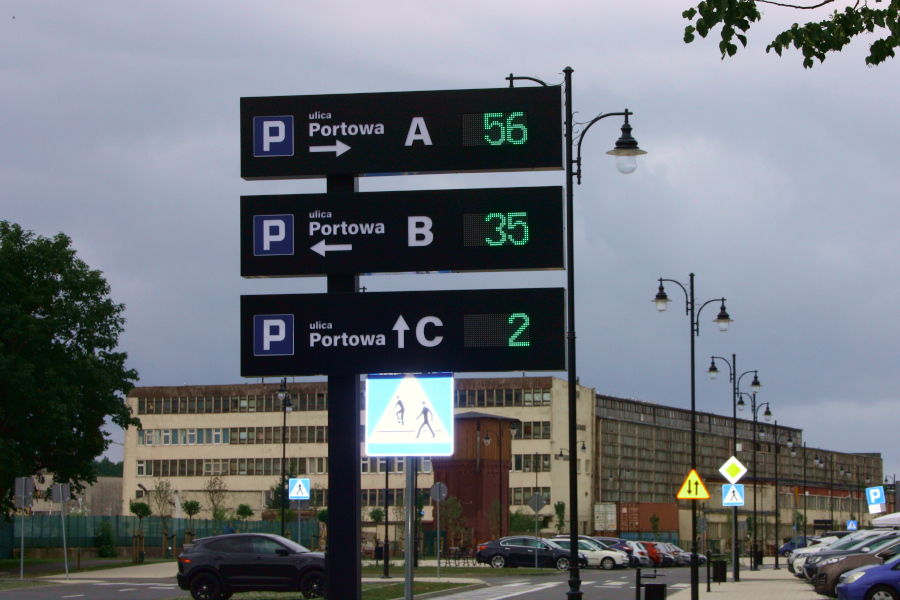 system informacji parkingowej